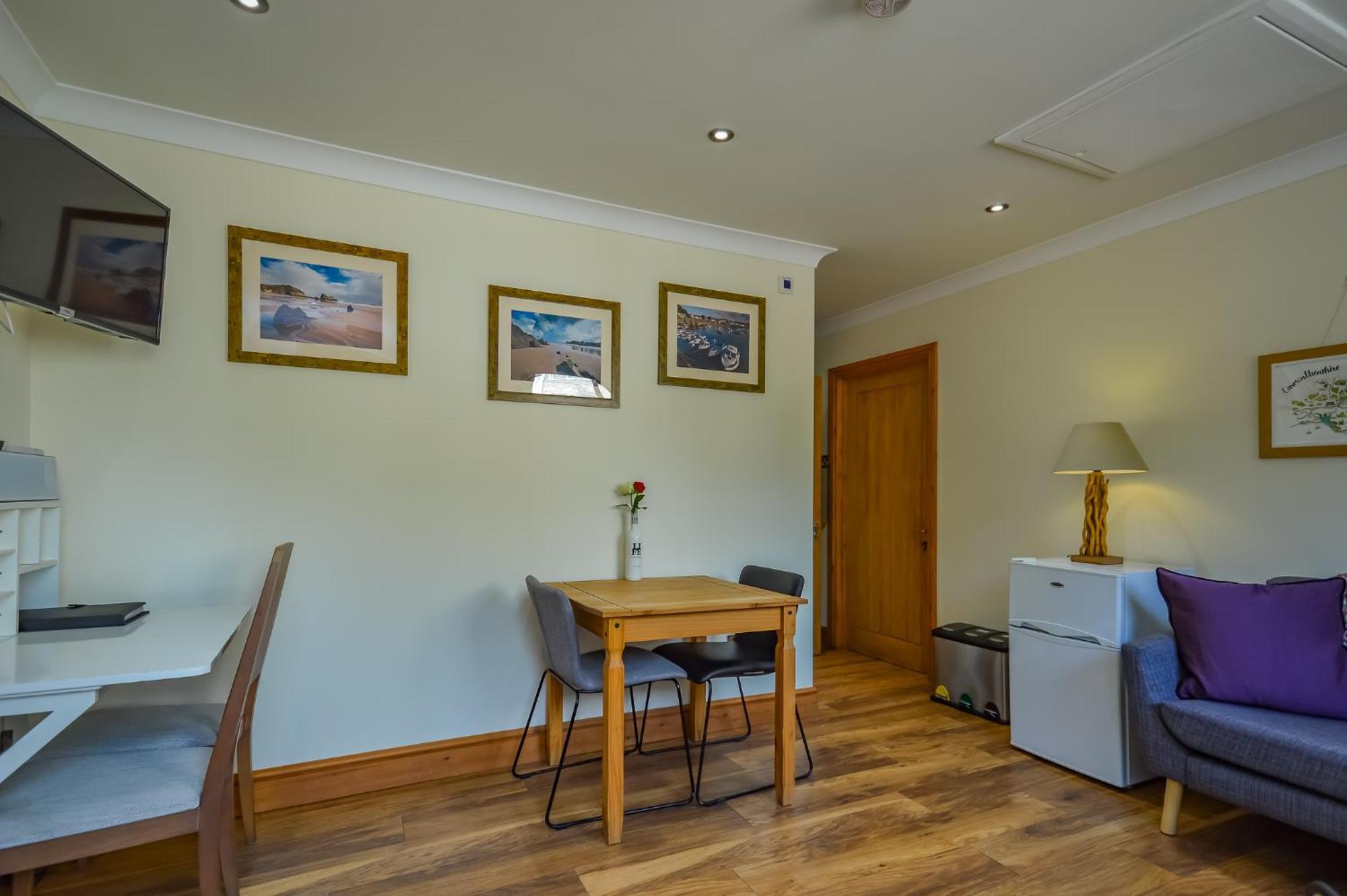 Cosy Cabin Perfect To Explore Apartman Garnant Kültér fotó