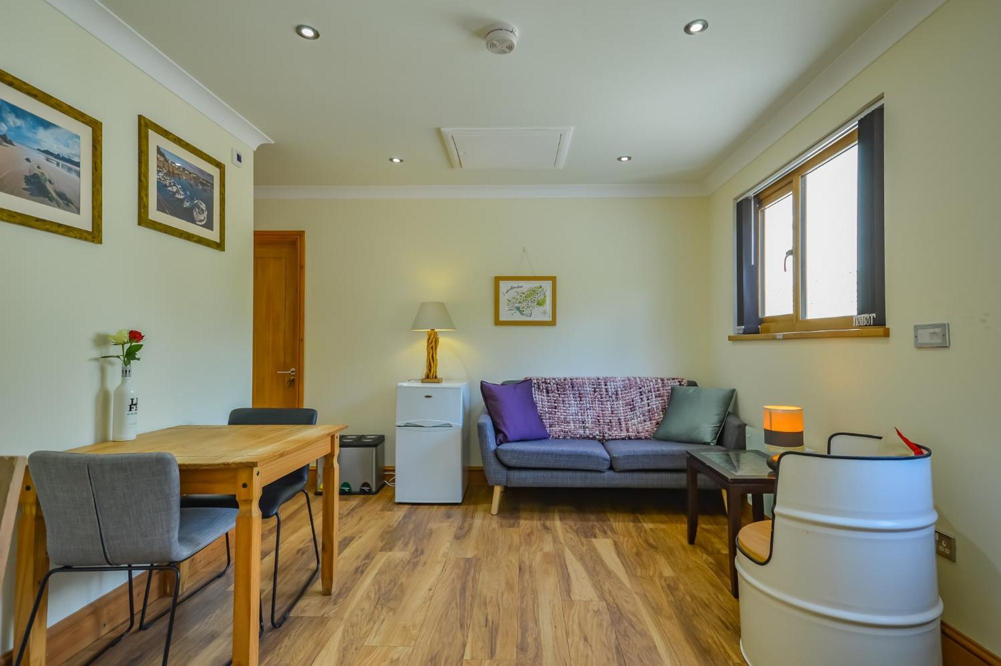 Cosy Cabin Perfect To Explore Apartman Garnant Kültér fotó